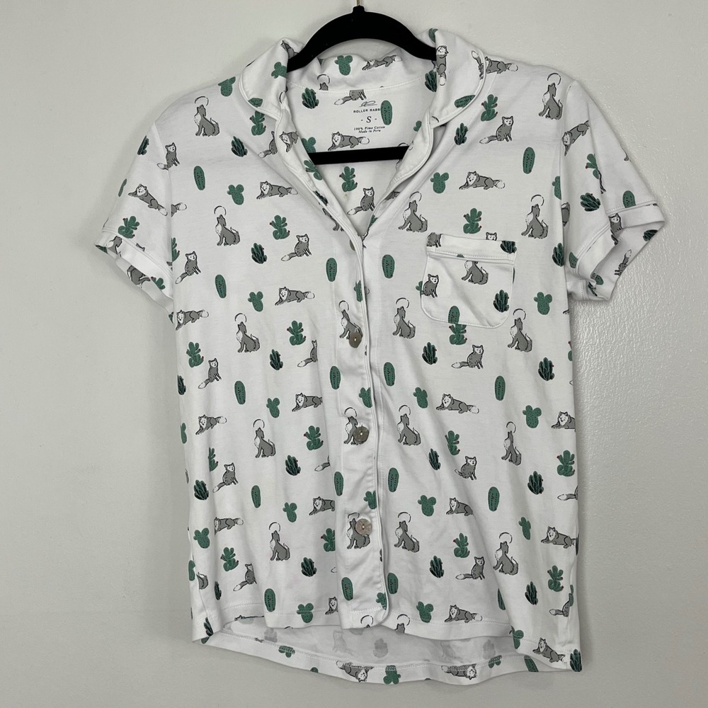 Roller Rabbit Desert Wolf Cactus Pajama Top Small White Short Sleeve Pima Cotton